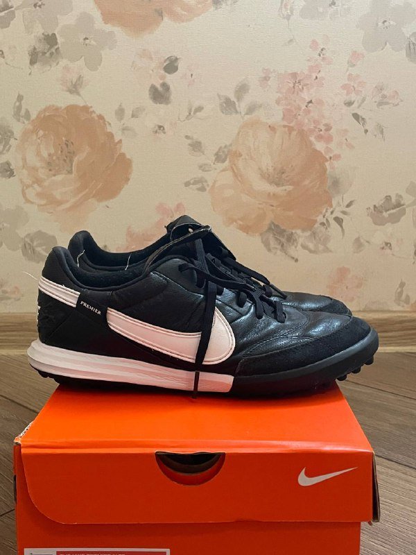 Футбольные сороконожки Nike 38-39 размер 2
