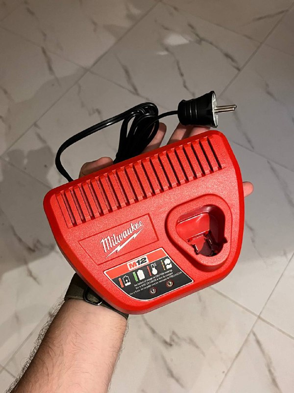 Дрель-шуруповёрт Milwaukee M12 2407-20 6