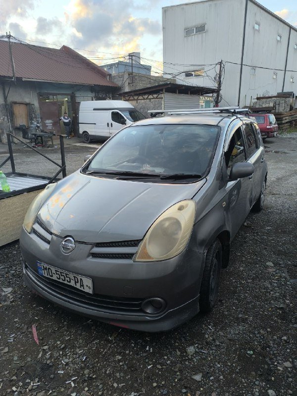Nissan Note 2004 года
