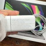 MacBook Pro 13 2020 M1 8GB RAM 256GB SSD 6
