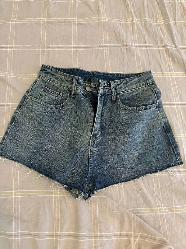 Шорты, шорты, футболка, топ, рубашка, джинсы, свитер женские размеры S-M 3