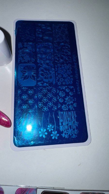 Набор гель-лаков, наклеек, слайдеров, глиттера, штамп и диск для стемпинга 7