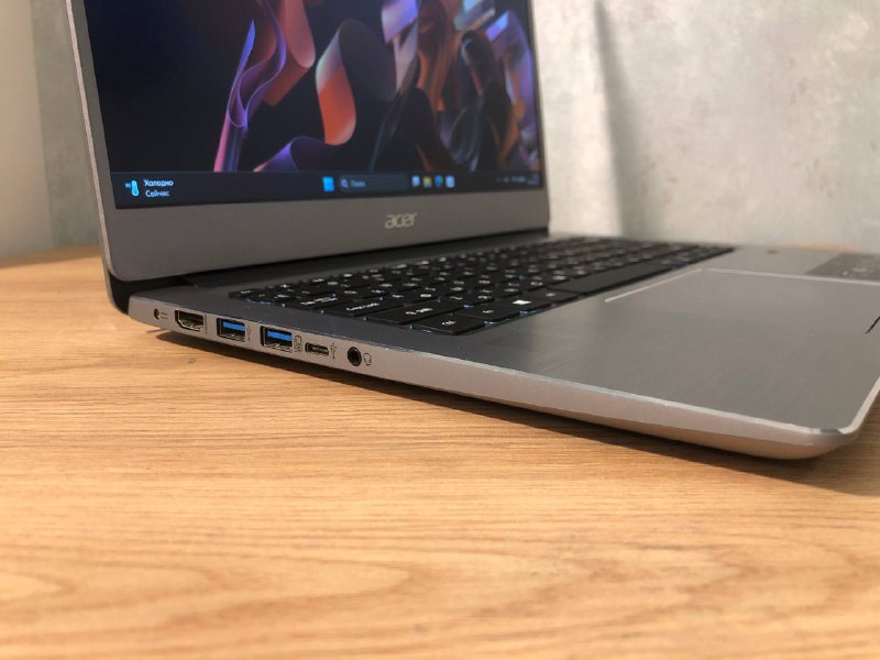 Acer Swift 3 SF314-58 Laptop for Sale 3