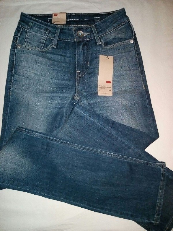 джинсы Levi's оригинал размер 25 новые 7