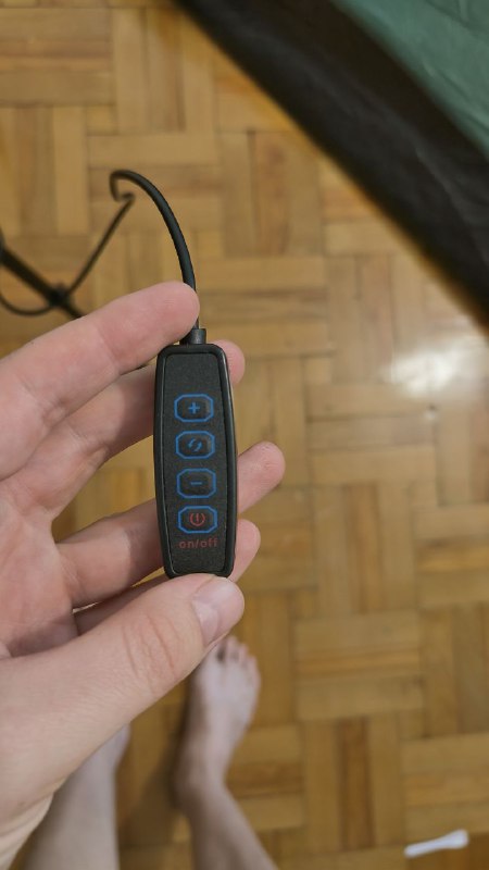 Штатив с кольцевой лампой, пульт, сумочка 2