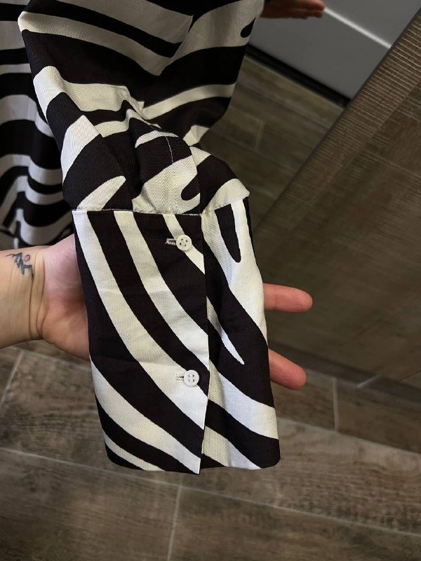 Рубашка cos черно-белая женская 36 размер 3