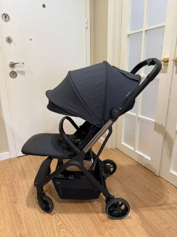 Коляска Carrello Nova 1