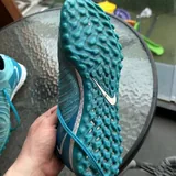 Nike Phantom GT2 Academy TF футбольные кроссовки 3