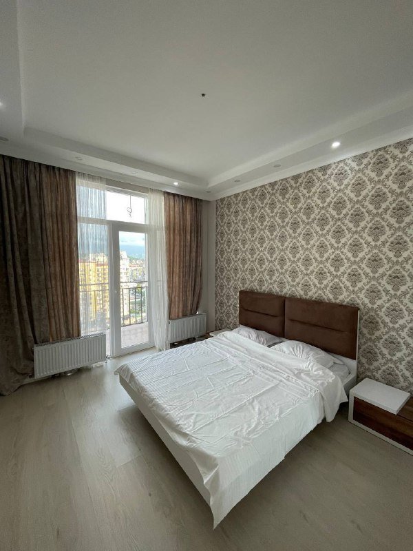 4-х комнатная квартира с террасой, 3 спальни, Батуми 8