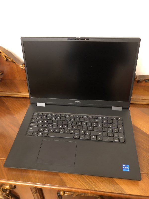 Dell Precision 7770 ноутбук