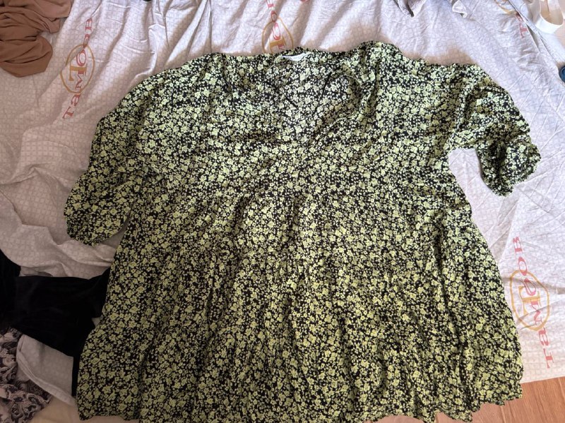 рубашка dolce&gabbana, tommy hilfiger лонгслив, платье, платье zara, платье h&m, рубашка и боди h&m 6