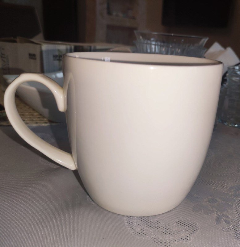 Стаканы, салатницы, икорница, рюмки, кружки, чашки, чайные пары 7