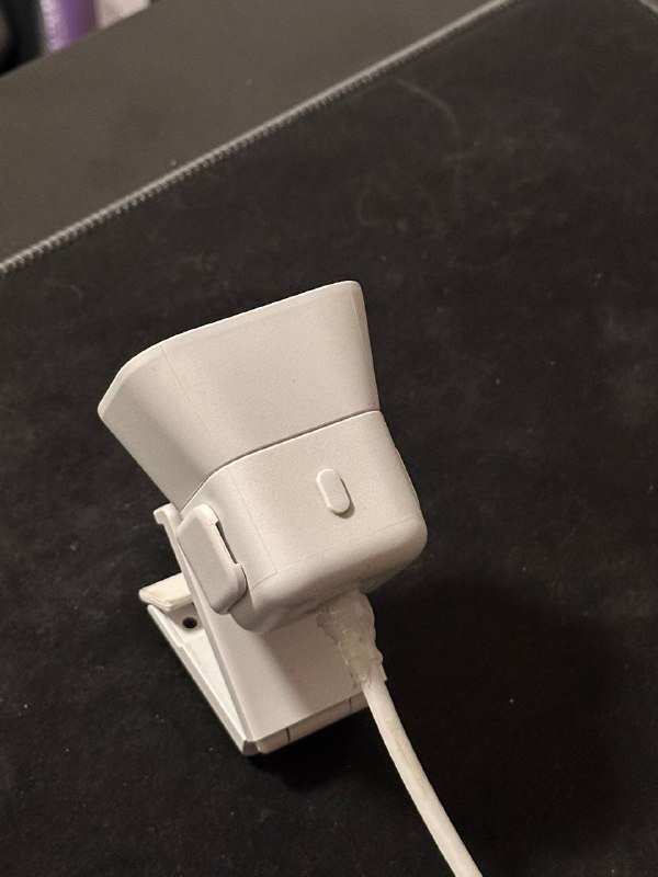 Веб-камера Logitech StreamCam 2