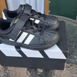 Детские кроссовки Adidas 3
