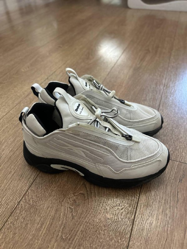 Кроссовки Reebok x Gigi Hadid dmx series 2200 zip, размер 39