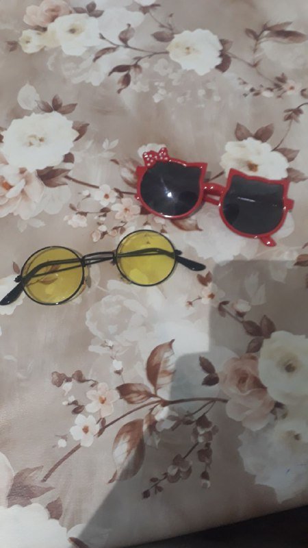 Очки солнцезащитные