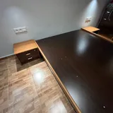 Кровать со спинкой и двумя тумбами 3