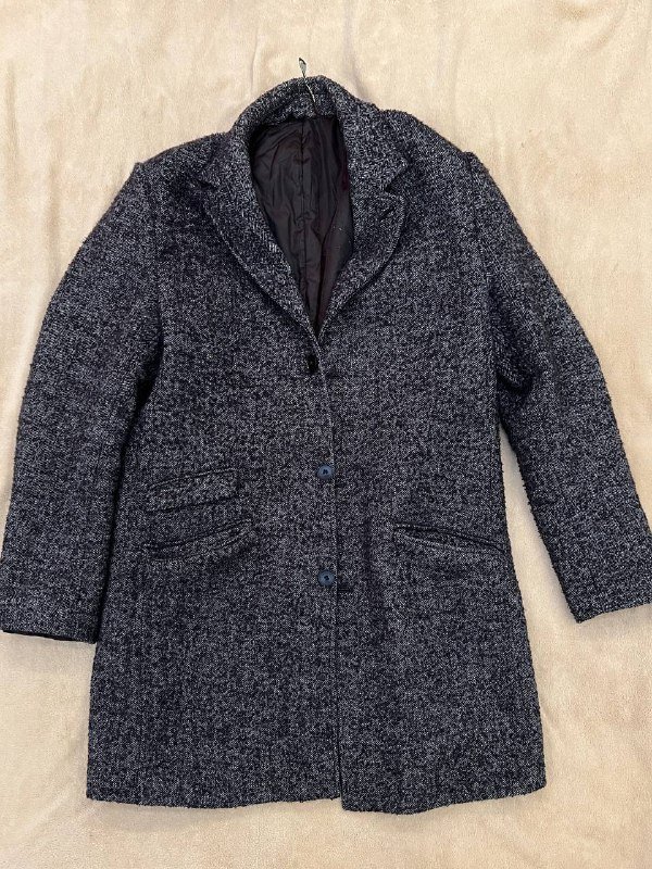 Чемоданы, платья, рубашка, пальто, шорты, сапоги 7