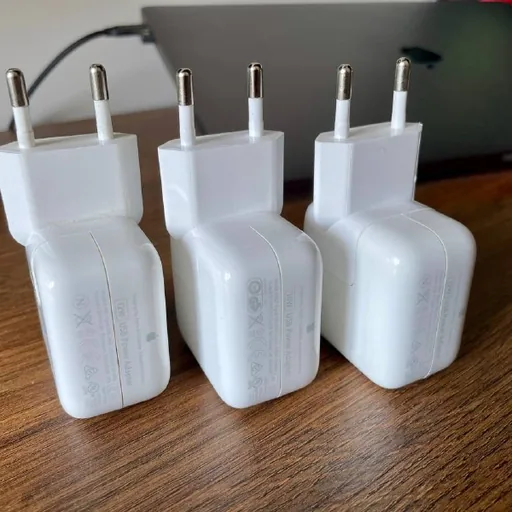 Apple USB Power Adapter
