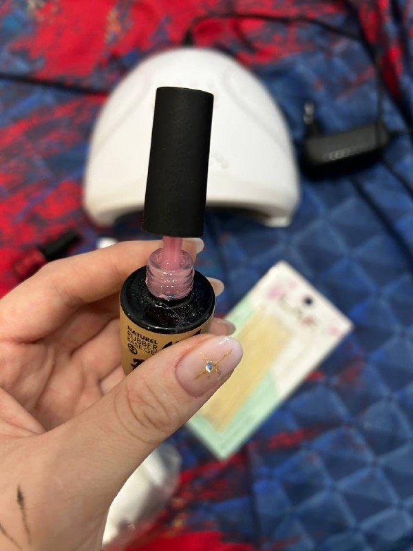 Лампа для маникюра, лаки, топ, база, салфетки для маникюра 4