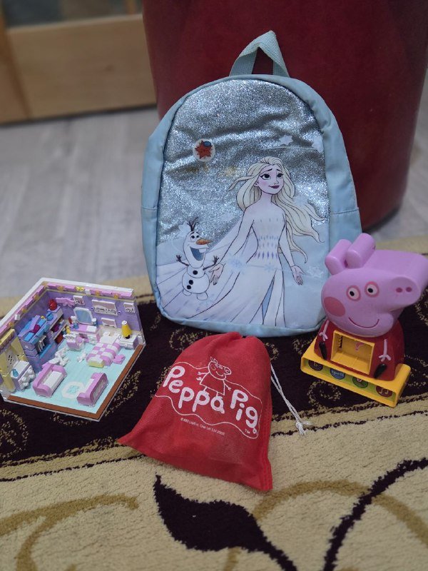 Peppa Pig phonics toy, Lego baby girls set, Frozen bag 5