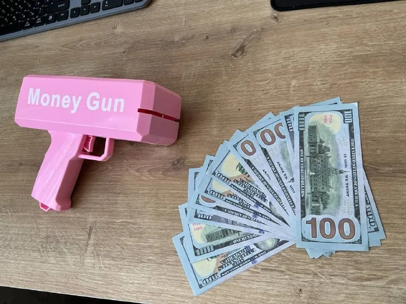 Денежный пистолет