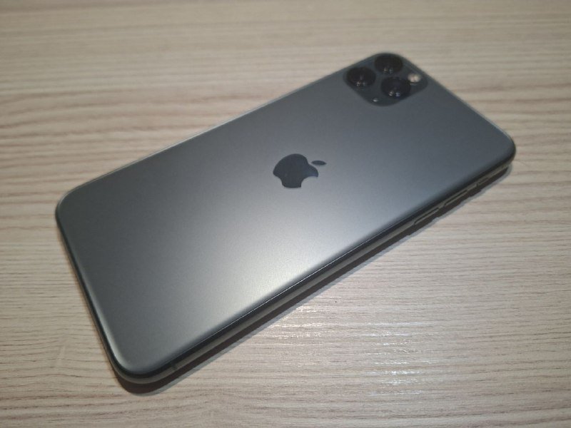 IPhone 11 Pro Max, зарядник, кейсы, чехлы 3