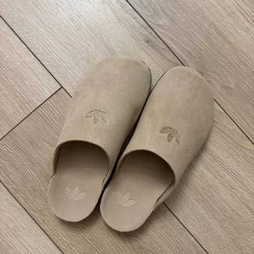 Тапочки Adidas