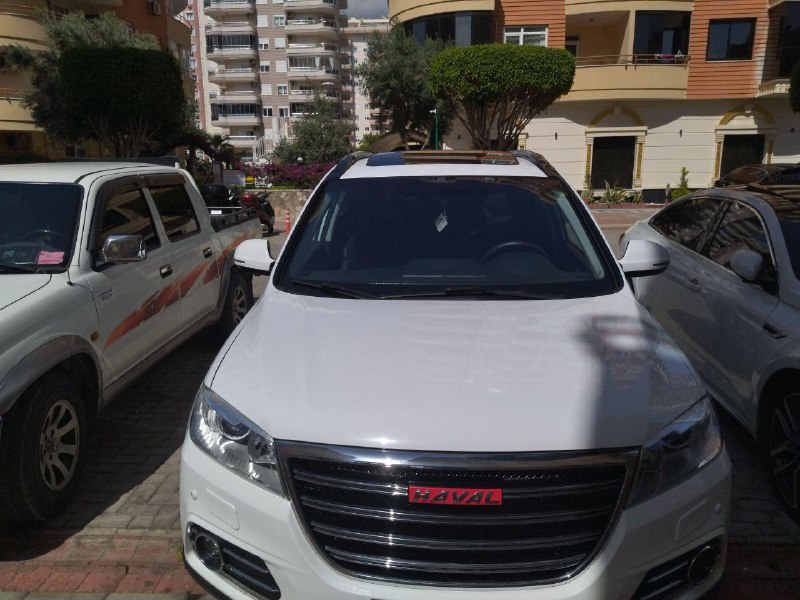 Кроссовер HAVAL H6 2017 года белый 6