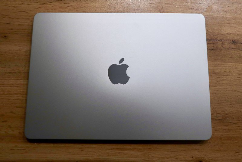 MacBook Air M2 2022