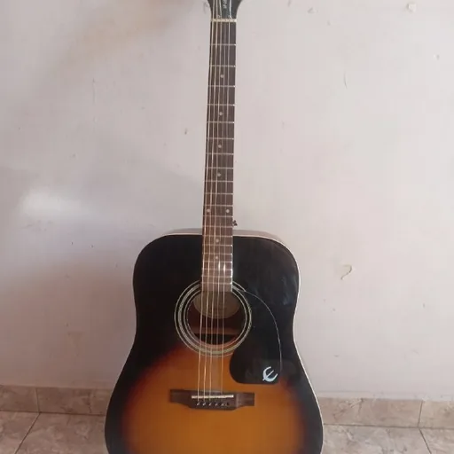 Классическая гитара Epiphone DR-100 VS