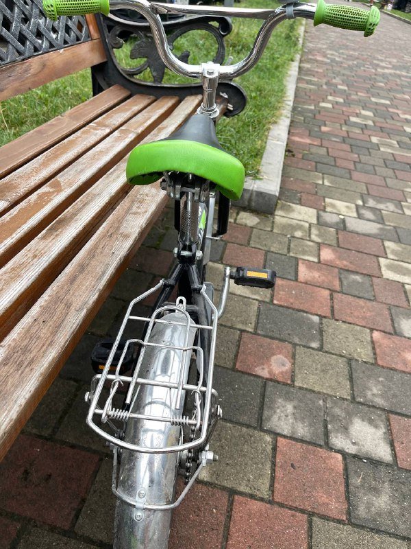 Детский велосипед с дополнительными колесами 3