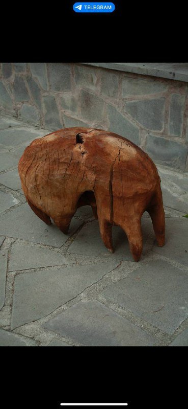 Деревянные изделия мастера: скульптуры и мебель 4