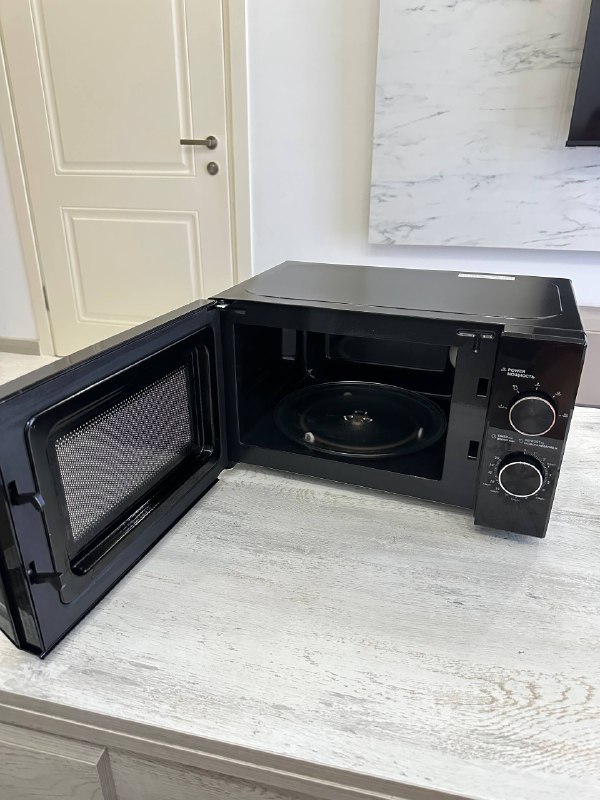 микроволновая печь Midea 3