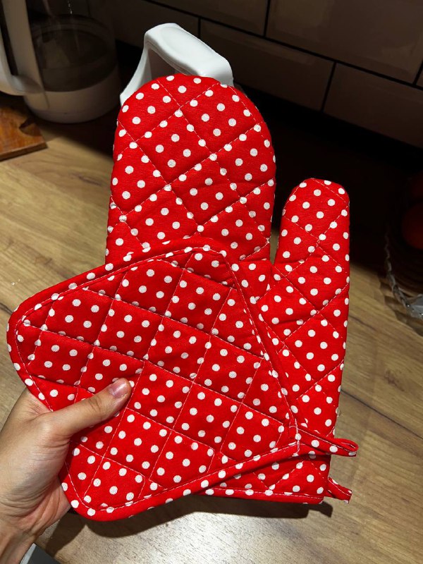 Kitchen utensils for sale: graters, pots, containers, coffee makers, peelers 2