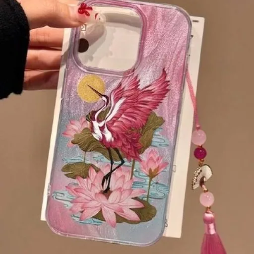 Чехлы на iPhone 14 Pro и 14 Pro Max