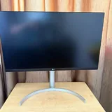 LG монитор 27UL850 2