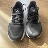 Кроссовки Adidas 2
