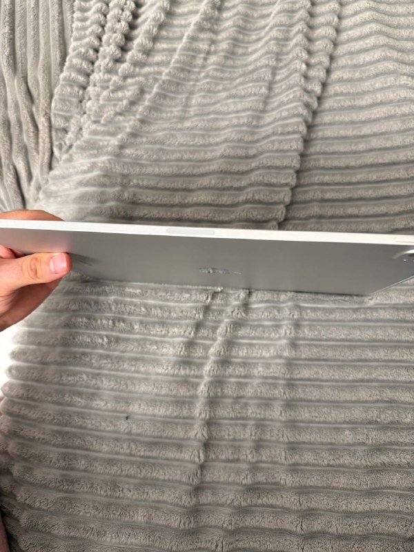 iPad Pro планшет с клавиатурой и стилусом 6