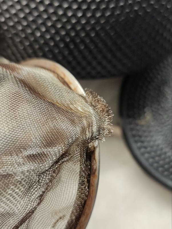 Чайник из чугуна с эмалированной поверхностью 2