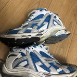 Кроссовки Balenciaga Runner 3