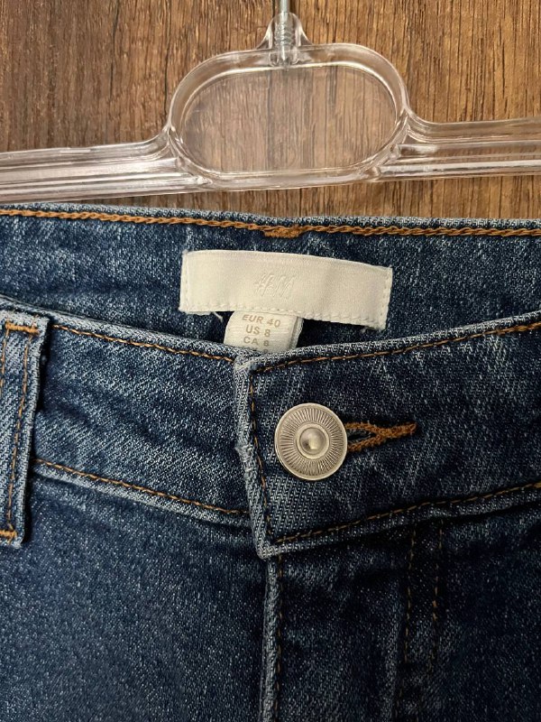 Джинсы женские H&M, Stradivarius, Skinny, Zara, шорты Pull&Bear 2
