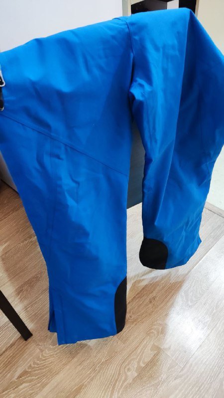 Штаны горнолыжные, подштанники, лыжи с ботинками 3