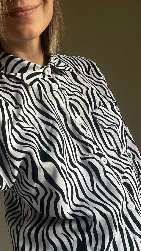 костюмы женские тёплые и зебровый, S-M 2