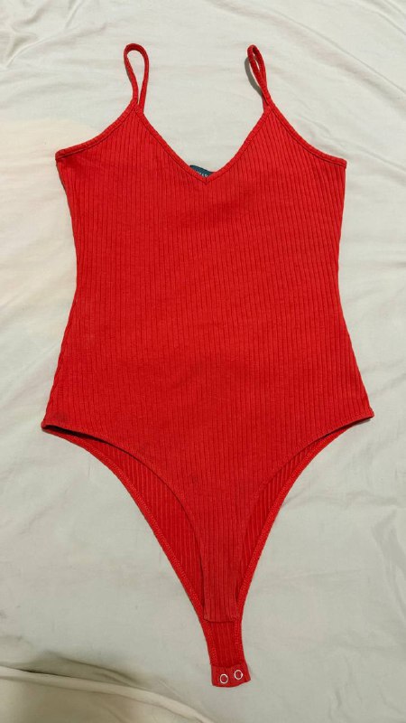 Женская одежда H&M, SHEIN, Zara