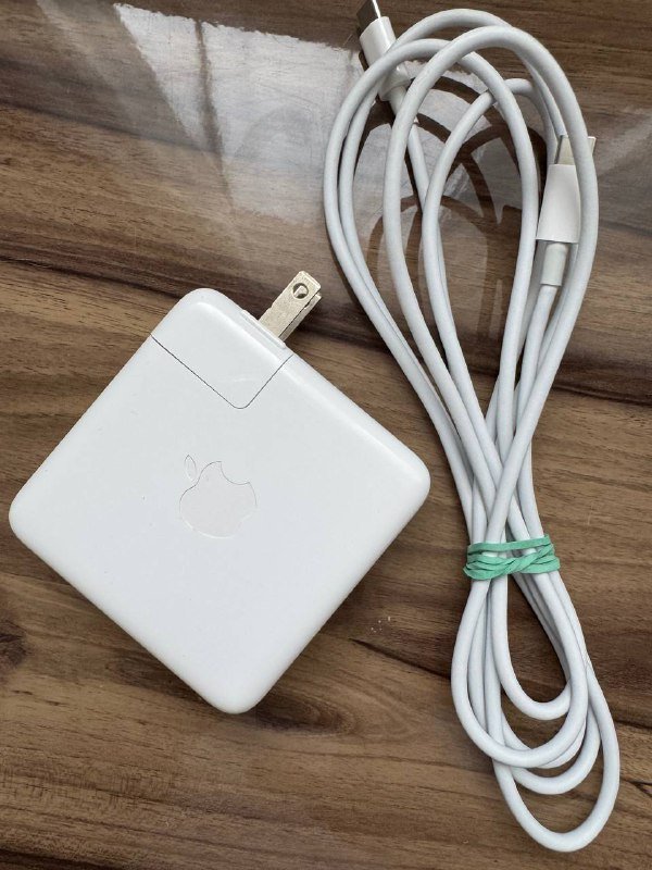 iPad Air 3 64 gb, зарядка, чехол 5