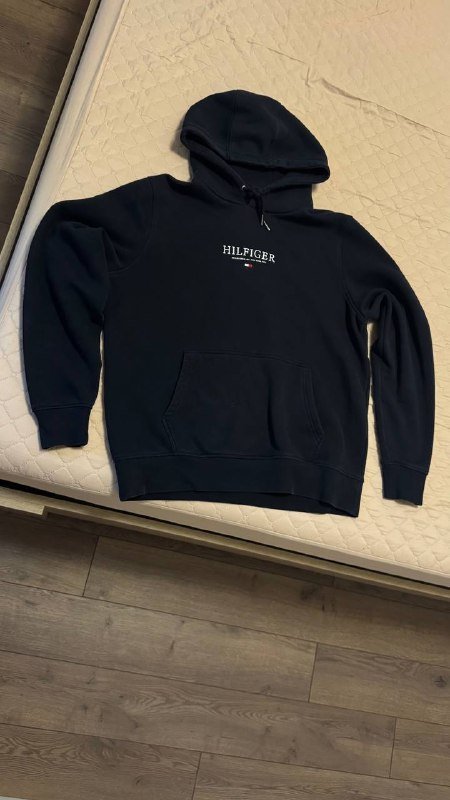 Мужские худи Calvin Klein и Tommy Hilfiger 5