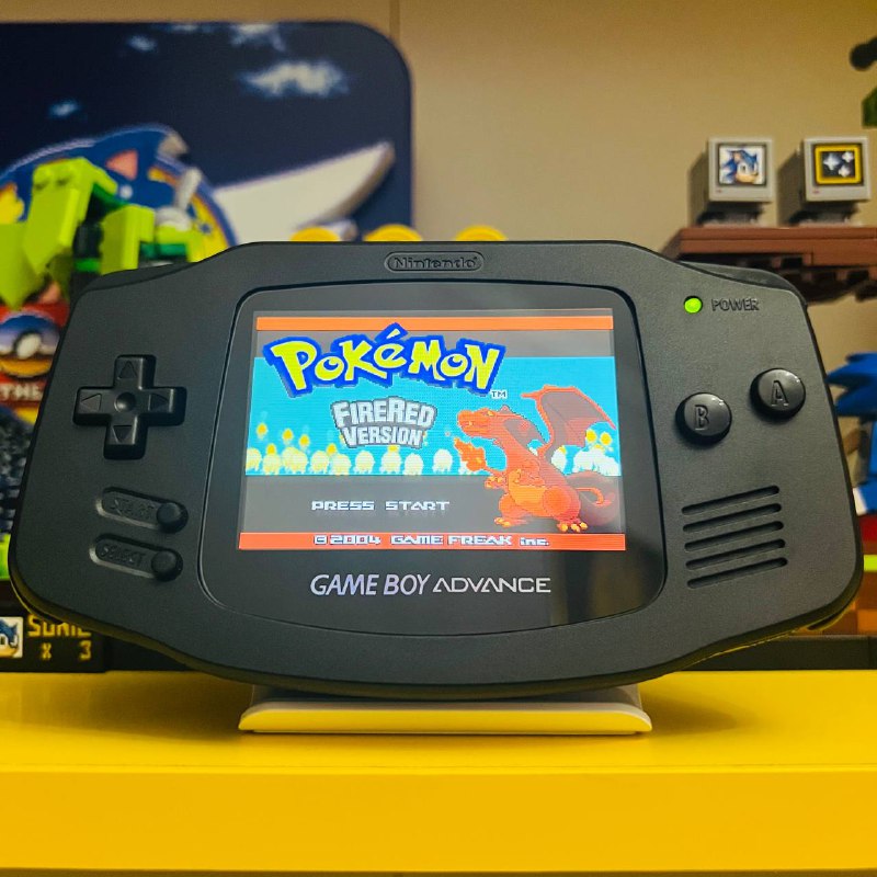 Nintendo Game Boy Advance портативные ретро консоли 3