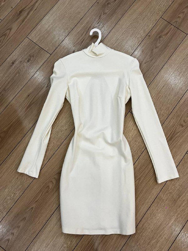 Юбка леопард, Юбка атласная, Лонгслив сиреневый, Блузка красная, Платье с люрексом, Платье белое с открытой спиной 6