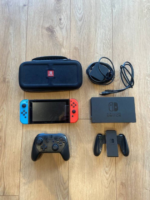 Nintendo Switch первая ревизия, чехол, про контроллер